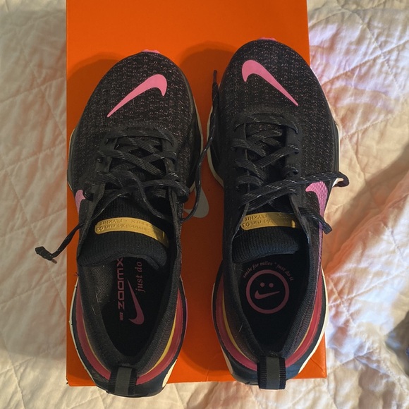 Nike women’s zoomx invincible run 03, size 6 worn once - Picture 4 of 6